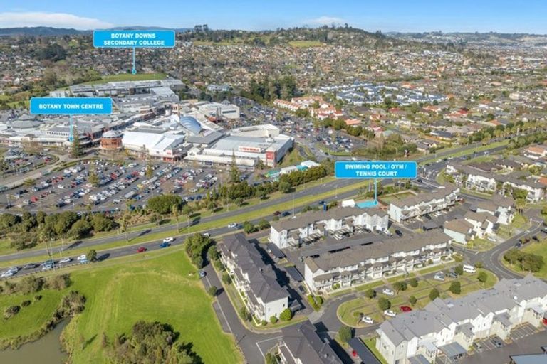 Photo of property in 6/30 Opito Way, East Tamaki, Auckland, 2013
