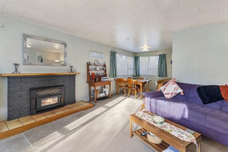 Photo of property in 53 Taupo View Road, Taupo, 3330