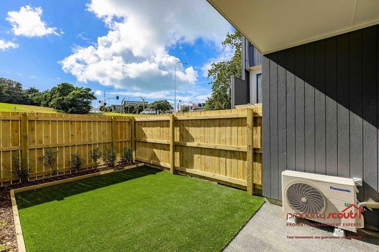 Photo of property in 7/694 Whangaparaoa Road, Stanmore Bay, Whangaparaoa, 0932