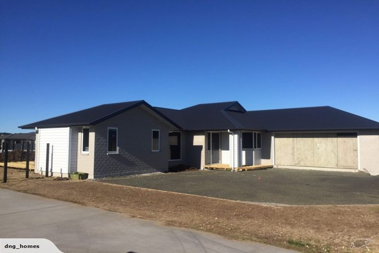 Photo of property in 134 Kupe Drive, Whitianga, 3510