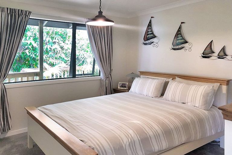 Photo of property in 35 Skudders Beach Road, Kerikeri, 0294