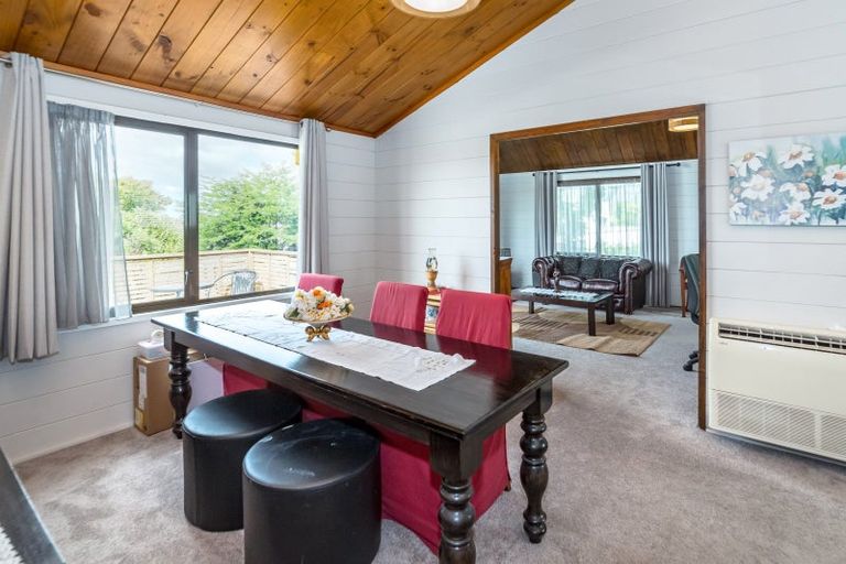 Photo of property in 16 Matipo Street, Lansdowne, Masterton, 5810