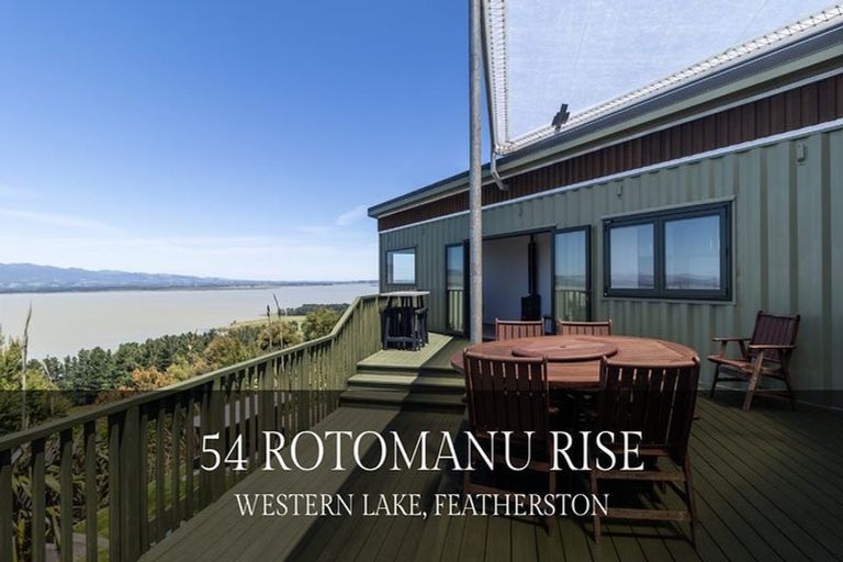Photo of property in 54 Rotomanu Rise, Western Lake, Featherston, 5773
