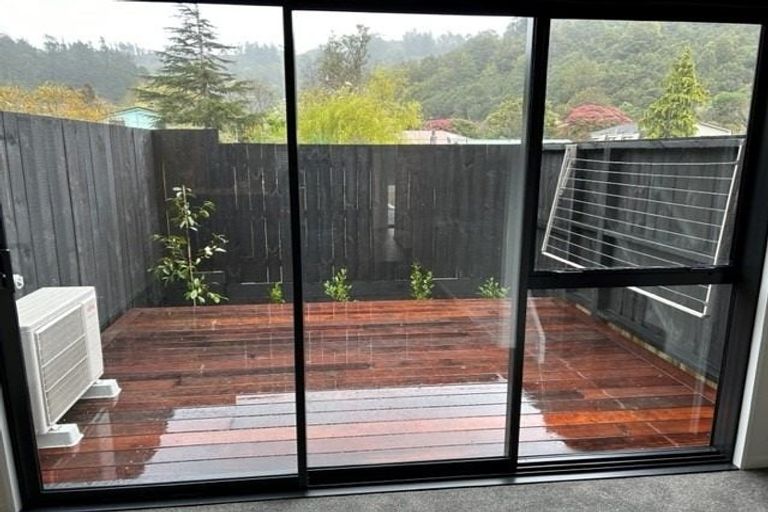 Photo of property in 8/28 Raukawa Street, Stokes Valley, Lower Hutt, 5019