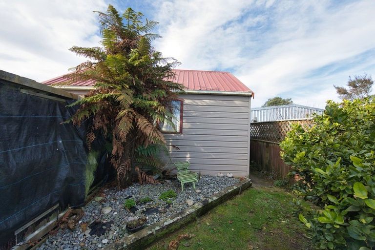 Photo of property in 46a Cobden Street, Westport, 7825