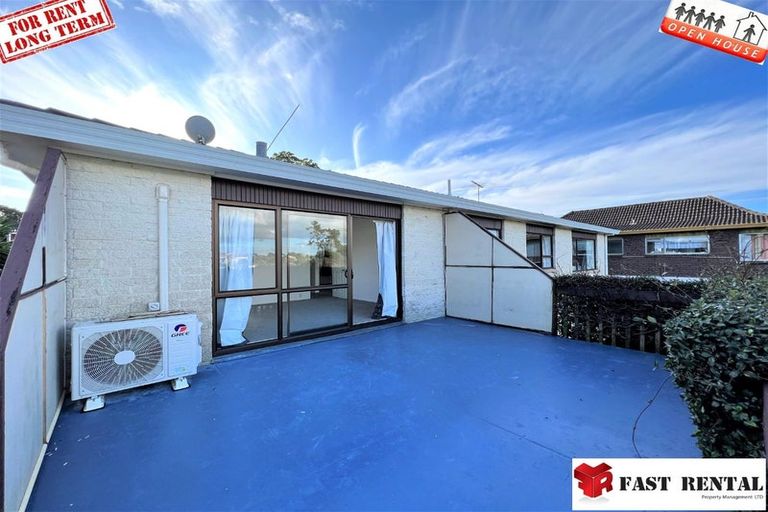 Photo of property in 2/186 Stapleford Crescent, Browns Bay, Auckland, 0630