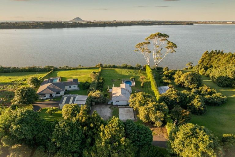Photo of property in 202 Ranginui Road, Welcome Bay, Tauranga, 3175