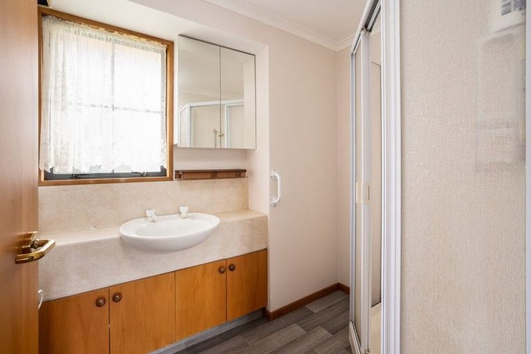 Photo of property in Balmoral Park, 12/31 Eastbourne Street, Caversham, Dunedin, 9012