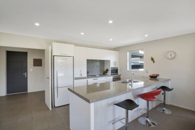 Photo of property in 58 Frye Crescent, Albert Town, Wanaka, 9305