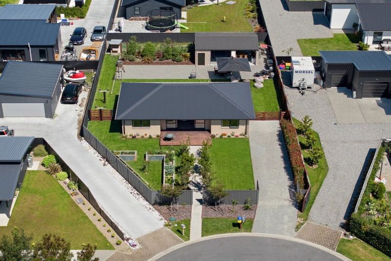 Photo of property in 14 Teal Place, Lake Hawea, Wanaka, 9382