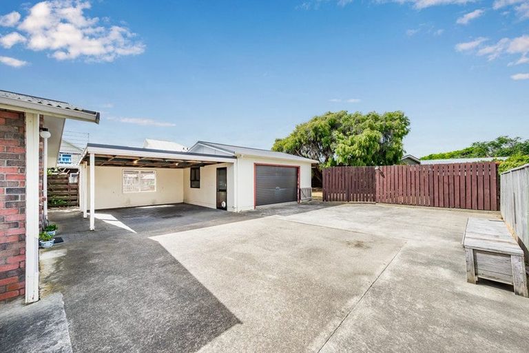Photo of property in 202 Manly Street, Paraparaumu Beach, Paraparaumu, 5032