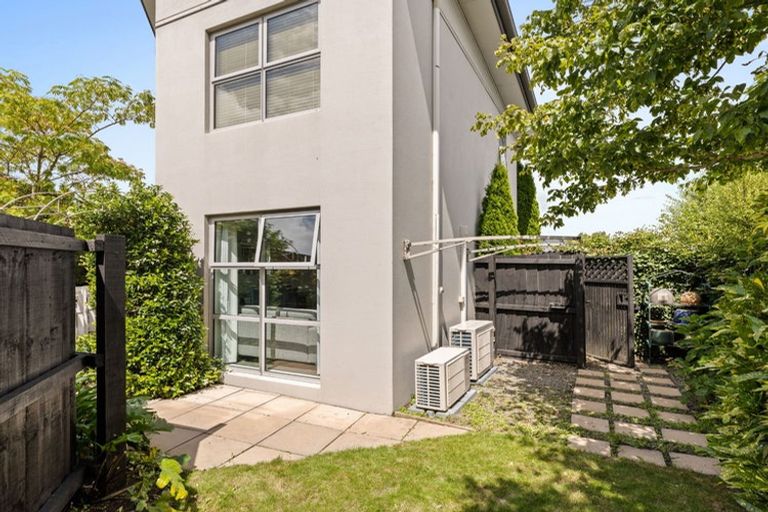 Photo of property in 9c Burlington Street, Sydenham, Christchurch, 8023