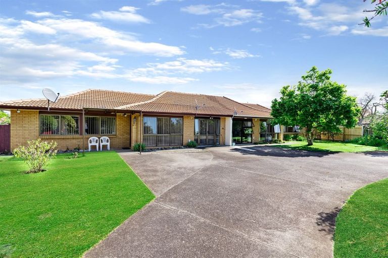 Photo of property in 1/5 Colleen Norma Place, Half Moon Bay, Auckland, 2012