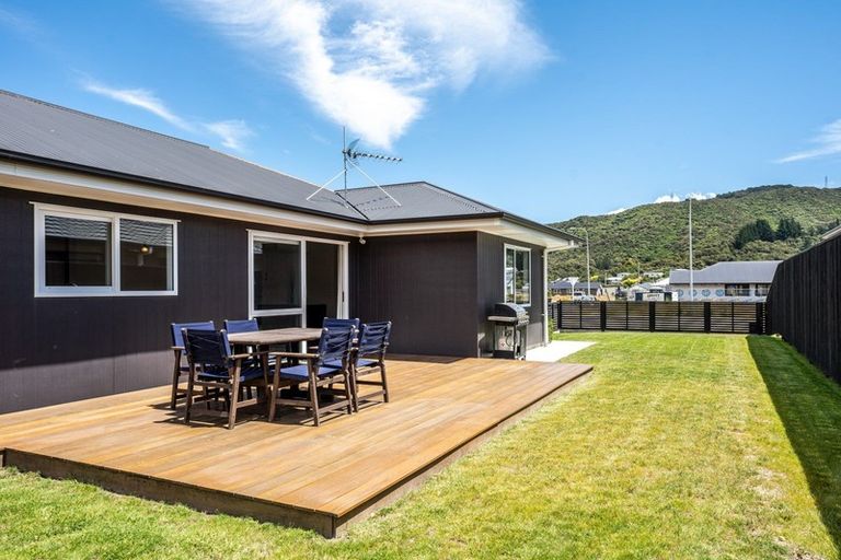 Photo of property in 226 Wise Street, Wainuiomata, Lower Hutt, 5014