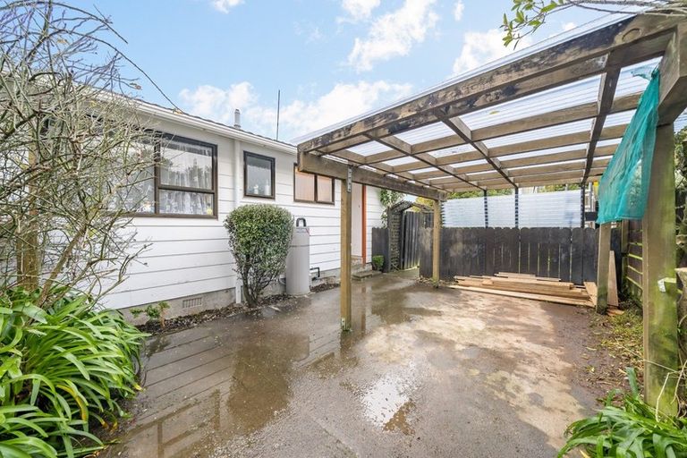 Photo of property in 15a Amber Grove, Birchville, Upper Hutt, 5018