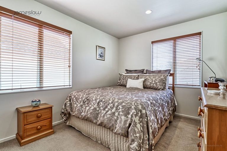 Photo of property in 260 Alec Craig Way, Gulf Harbour, Whangaparaoa, 0930