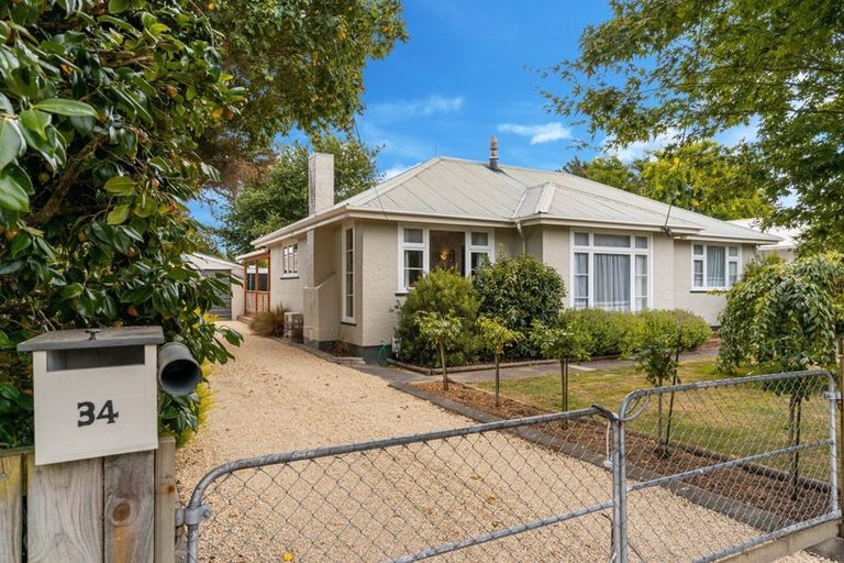 Photo of property in 34 Jellicoe Street, Greytown, 5712