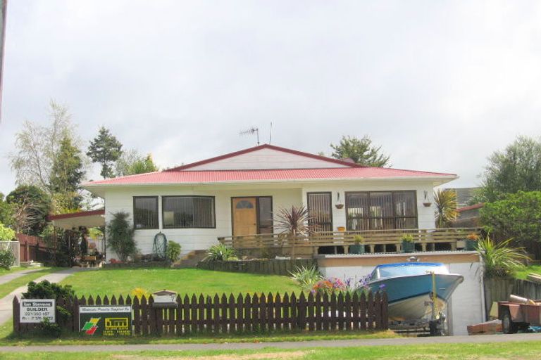 Photo of property in 7 Newberry Place, Richmond Heights, Taupo, 3330