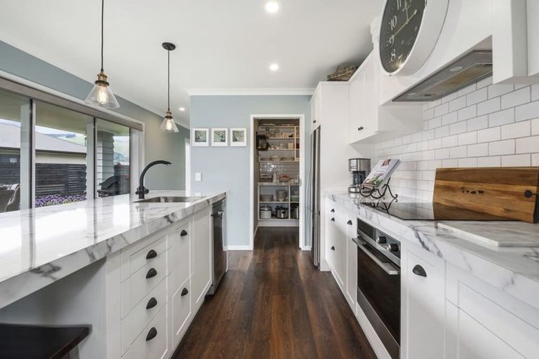 Photo of property in 58 Montgomery Crescent, Kinloch, Taupo, 3377