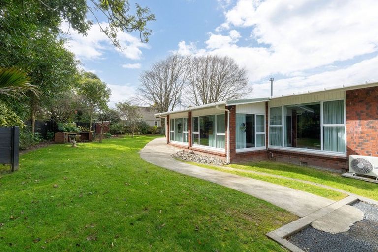 Photo of property in 21 Macarthur Street, Levin, 5510