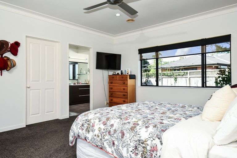 Photo of property in 22 Reynolds Drive, Glenview, Hamilton, 3206