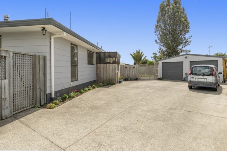 Photo of property in 131 Windermere Drive, Poike, Tauranga, 3112