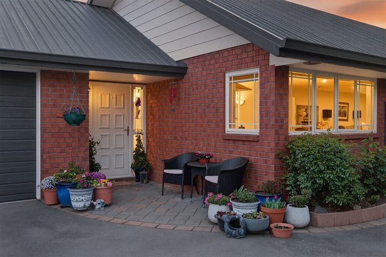 Photo of property in 4 Windward Lane, Bromley, Christchurch, 8062