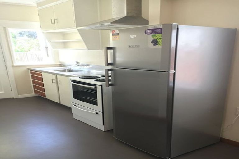 Photo of property in 67 Pirie Street, Mount Victoria, Wellington, 6011