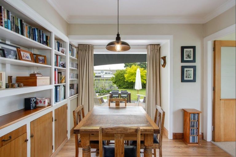 Photo of property in 26 Bowling Road, Greenmeadows, Napier, 4112