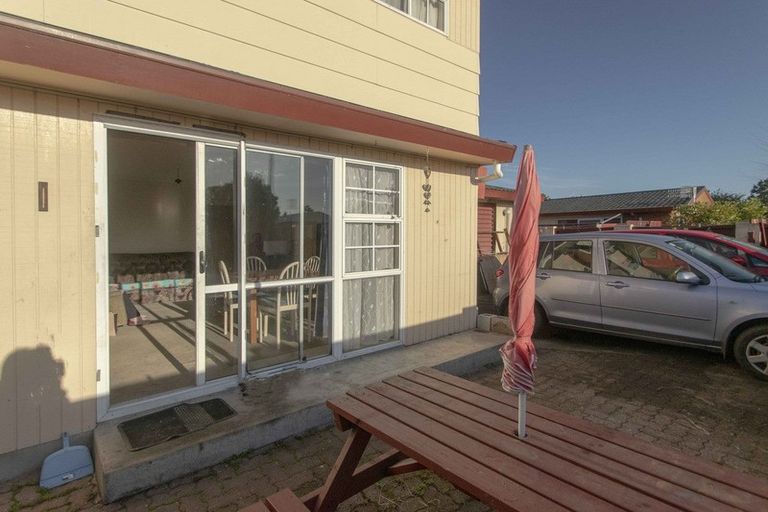 Photo of property in 17/376 Kennedy Road, Pirimai, Napier, 4112