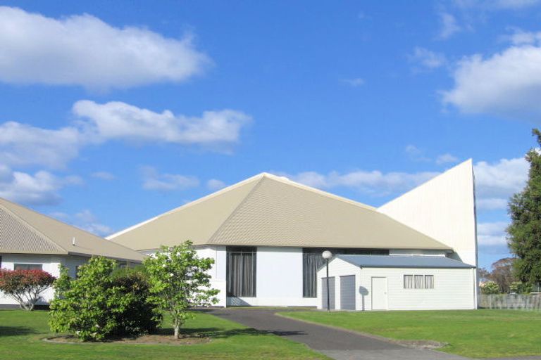 Photo of property in St Thomas More Catholic School, 17 Gloucester Road, Mount Maunganui, 3116