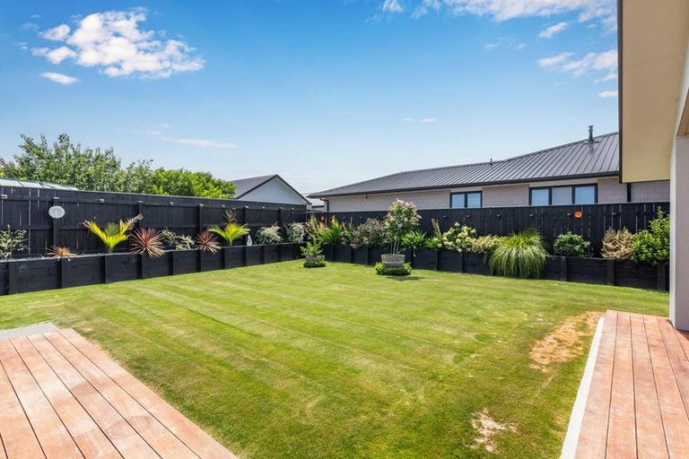 Photo of property in 99 The Drive, Paraparaumu Beach, Paraparaumu, 5032