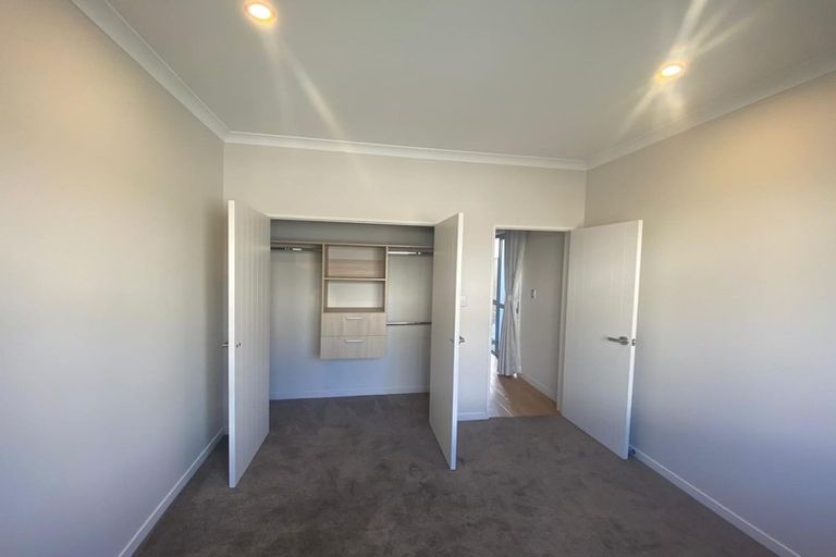 Photo of property in 69 Rosewell Crescent, Flat Bush, Auckland, 2019