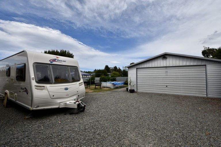 Photo of property in 65 Victoria Street, Carterton, 5713