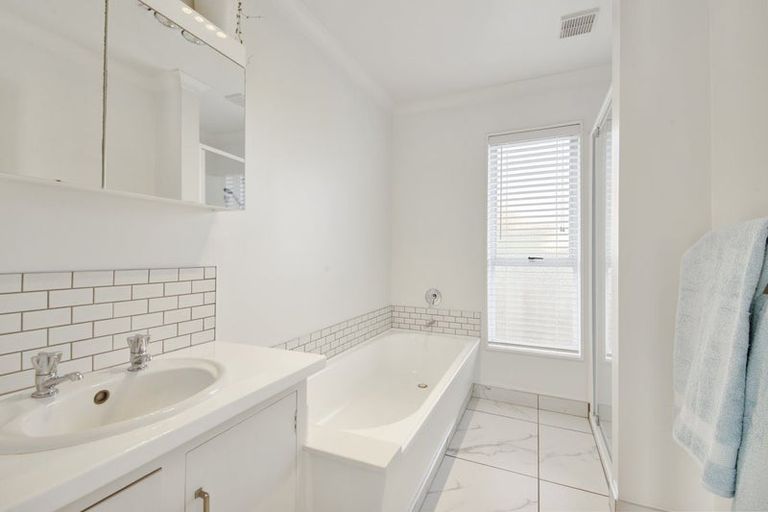 Photo of property in 80 Lowry Avenue, Redwood, Christchurch, 8051