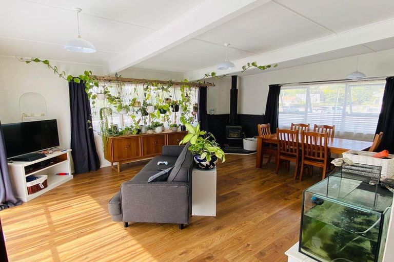 Photo of property in 22 Edward Street, Pahiatua, 4910