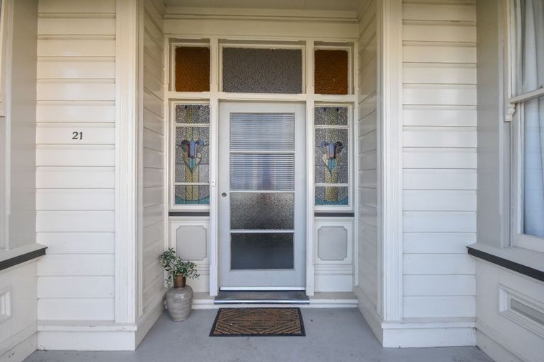 Photo of property in 21 Queens Drive, Saint Kilda, Dunedin, 9012