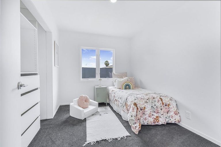 Photo of property in 13 Knightsbridge Place, Dinsdale, Hamilton, 3204