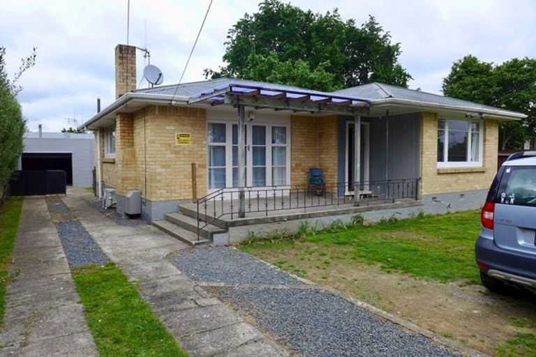 Photo of property in 110 Masters Avenue, Silverdale, Hamilton, 3216