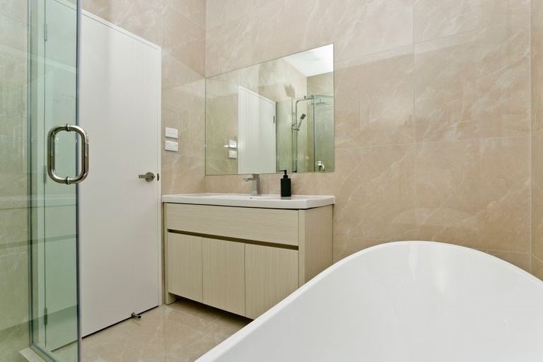 Photo of property in 23 Jeroboam Loop, Kumeu, 0810