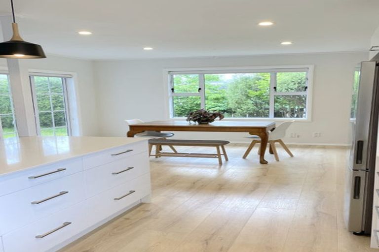 Photo of property in 3 Baylands Drive, Newlands, Wellington, 6037