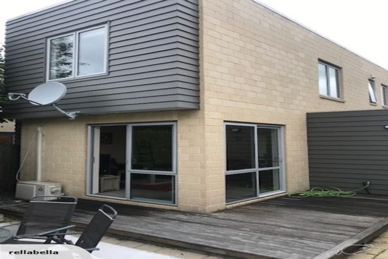 Photo of property in 6b Burdale Street, Riccarton, Christchurch, 8011