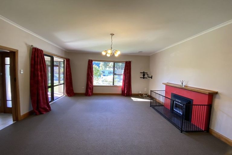 Photo of property in 44 Logan Avenue, Marewa, Napier, 4110