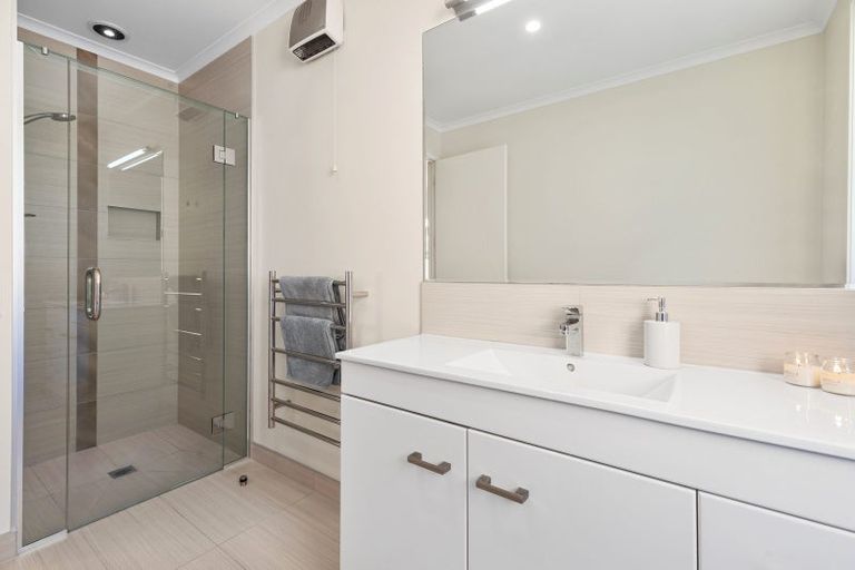 Photo of property in 6 Damien Place, Ohauiti, Tauranga, 3112