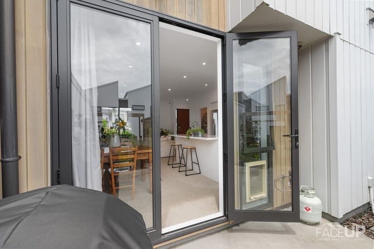 Photo of property in 3/25 Sidney Wallingford Way, Hobsonville, Auckland, 0616