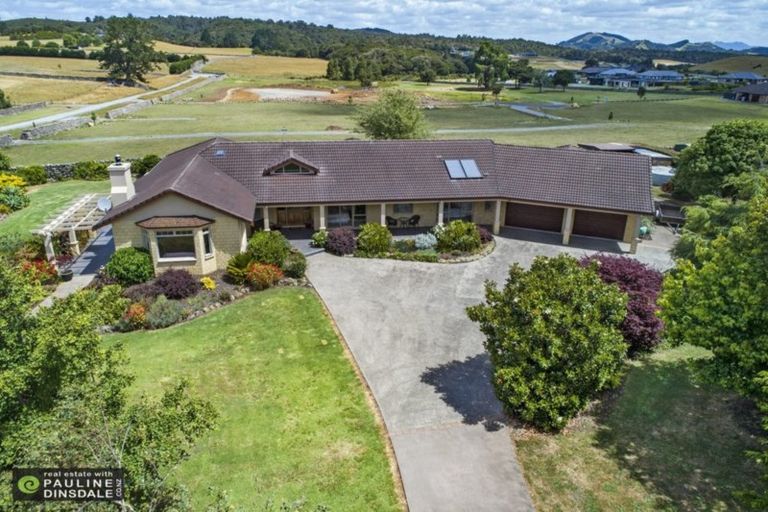 Photo of property in 7a Cairn Way, Te Kamo, Kamo, 0185