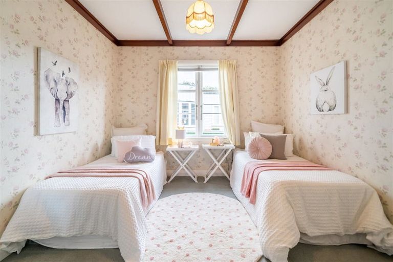 Photo of property in 57 Pohutukawa Street, Woburn, Lower Hutt, 5010