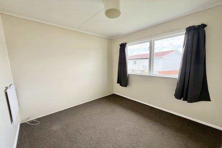 Photo of property in Oberon Flats, 48a Merton Street, Trentham, Upper Hutt, 5018