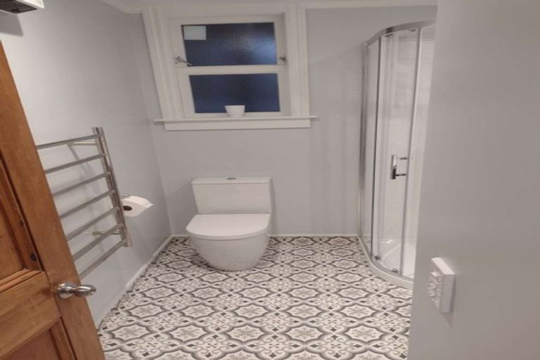 Photo of property in 28 Talavera Terrace, Kelburn, Wellington, 6012