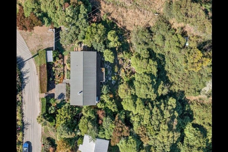 Photo of property in 29 Te Papau Crescent, Diamond Harbour, 8972